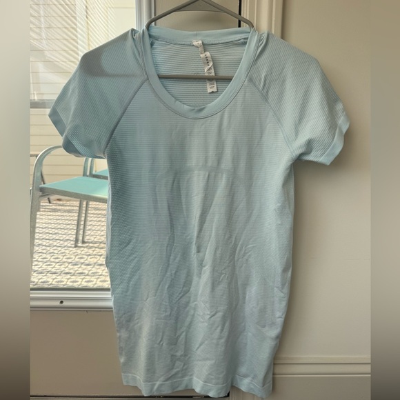 Lululemon Swiftly Tech - Picture 1 of 3